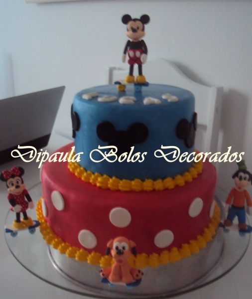 Bolo Mickey 2 andares